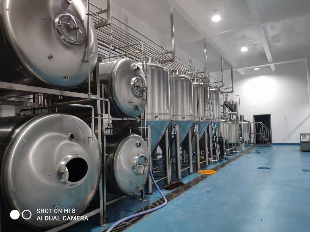 horizontal tank