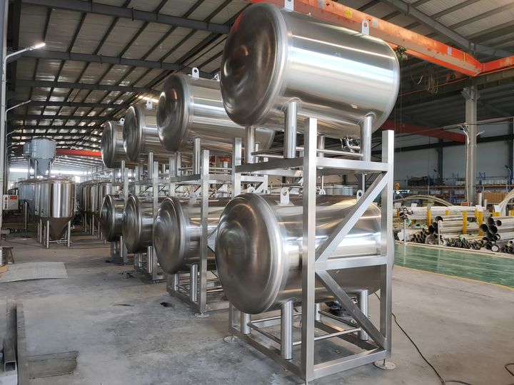 300L 500L 1000L 2000L 3000L beer stainless steel jacketed horizontal tank