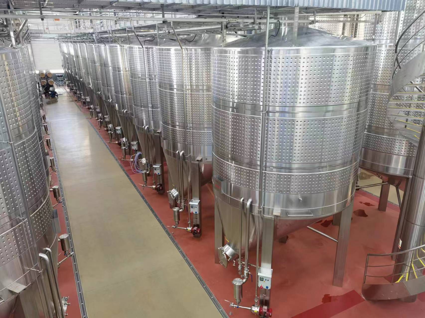 5000L 7000L 10000L bottom shaped wine tank